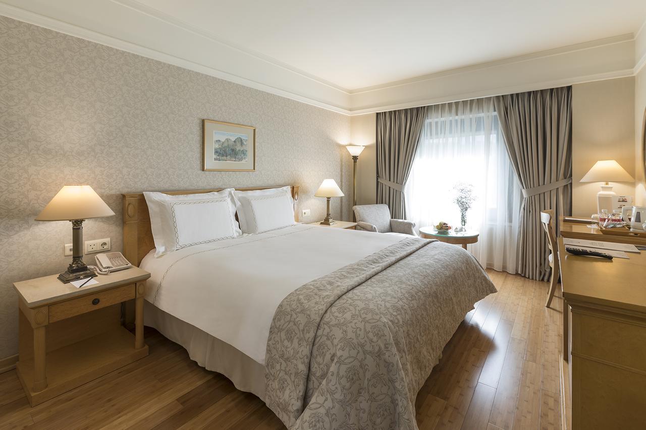 Zorlu Grand Hotel Trabzon Exterior foto